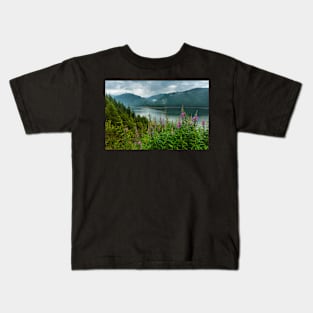 Lake Vidra in Romania Kids T-Shirt